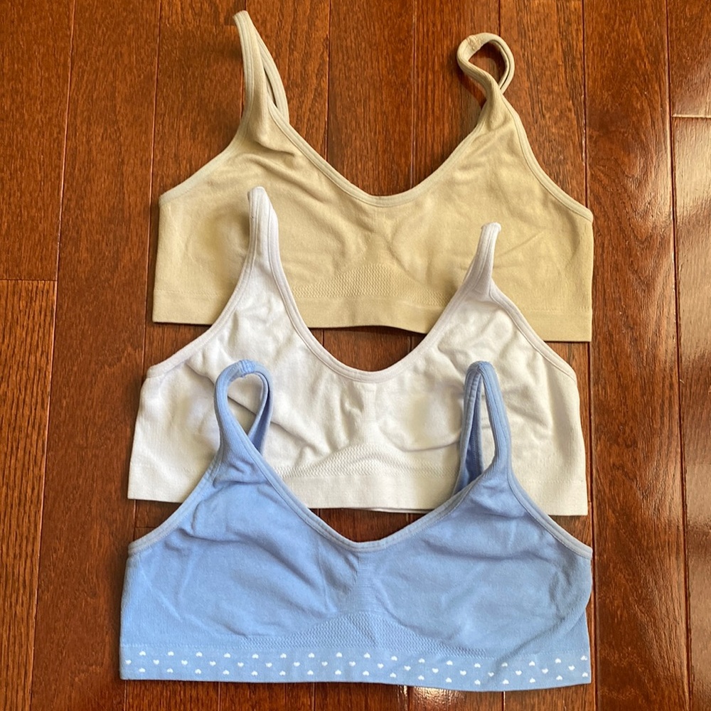3-pack of Hanes Seamless Comfort Bras